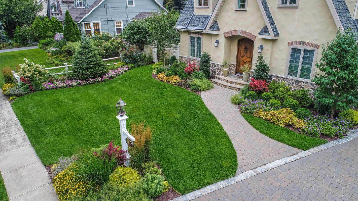 Beautiful Front Yard Landscaping Ideas