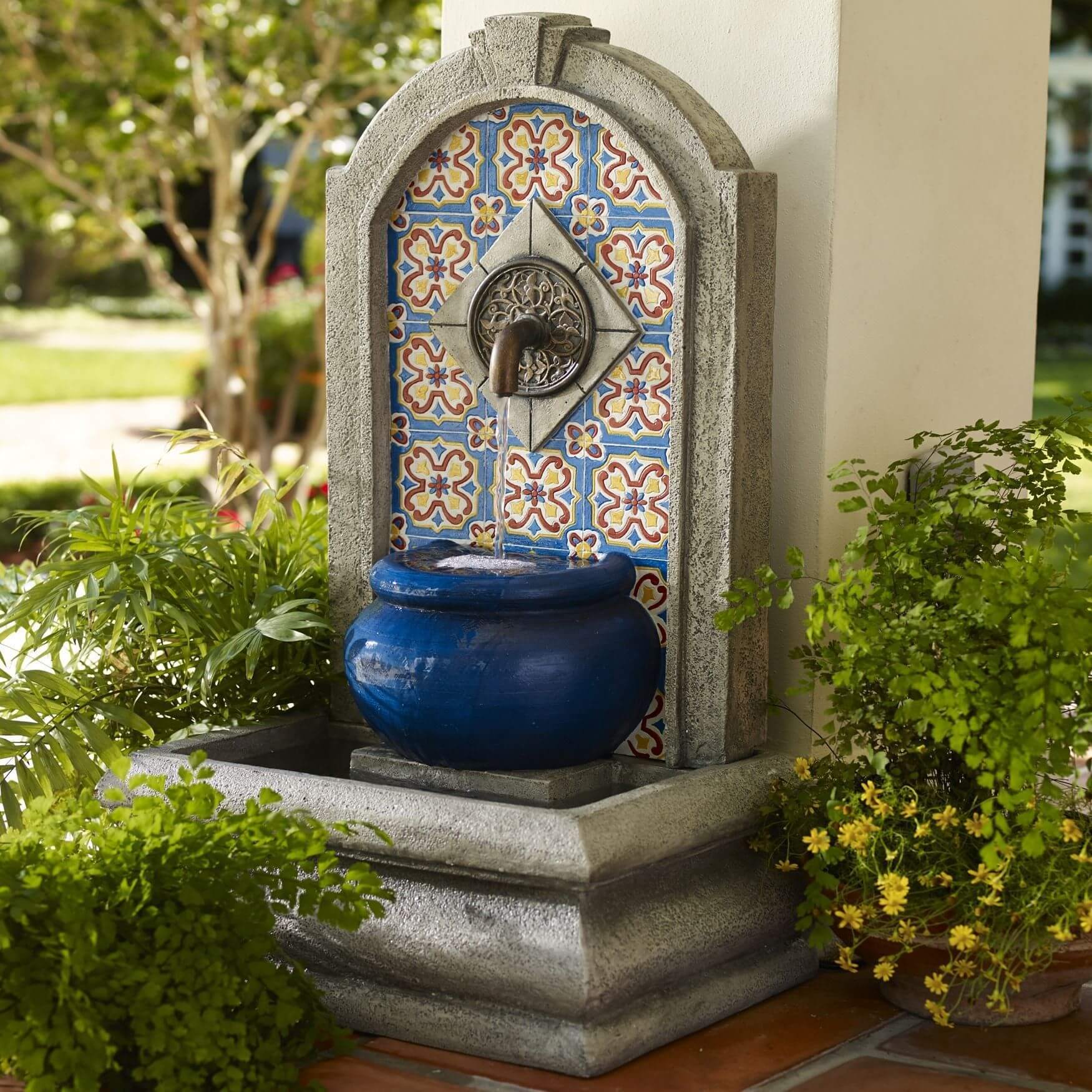 Mediterranean inspired fountain floor