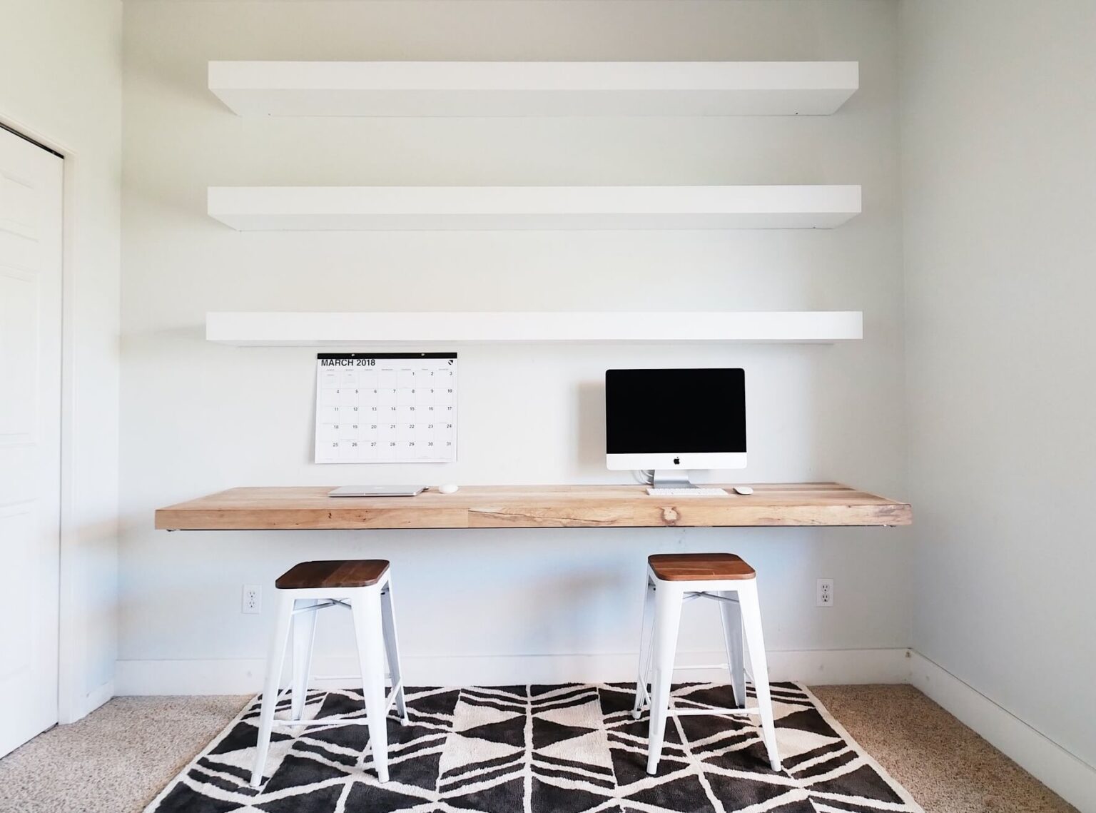 12 DIY Floating Desk Ideas The Perfect Space Saver