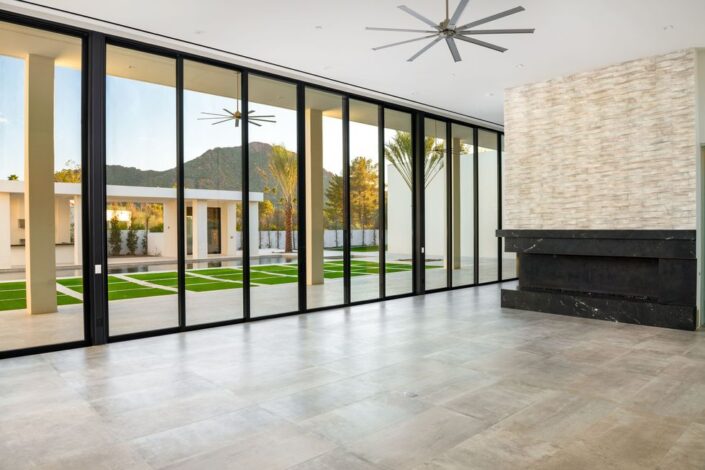 Kliff Kingsbury’s Arizona Home Interior (2)