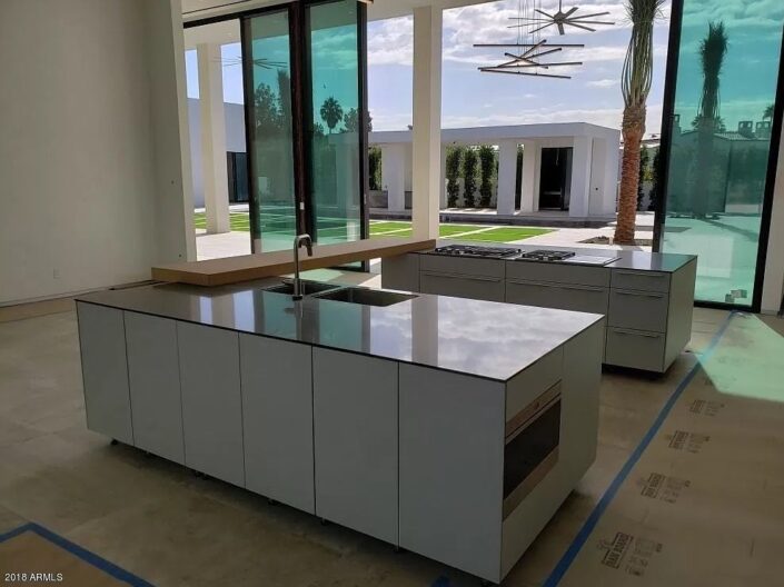 Kliff Kingsbury’s Arizona Home kitchen