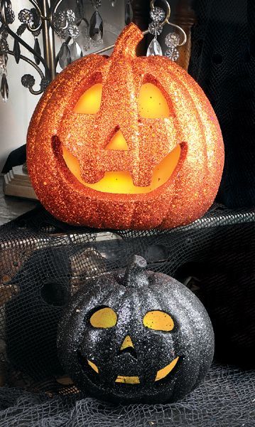 glitter light up Halloween pumpkin painting