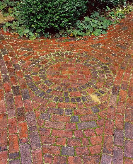 Whorled Brick Pattern