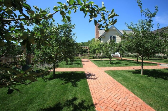 Basket Weave Brick Walkway Ideas