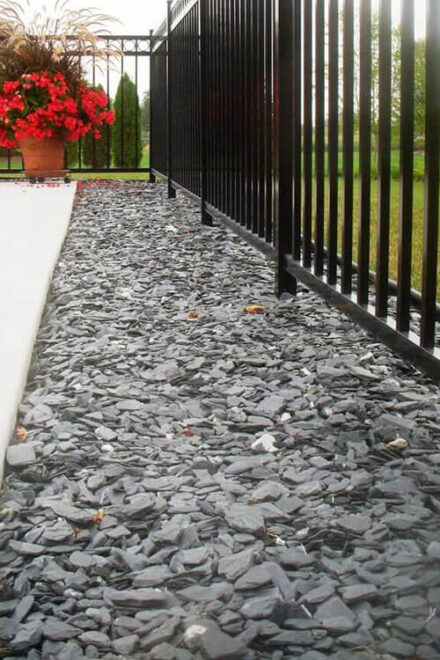 Slate Chips Gravel Walkway