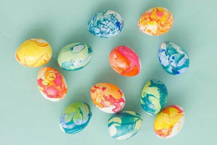 Mixed Marbles easter egg decorating