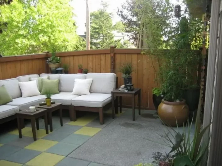 Small Townhouse Patio Decorating Ideas